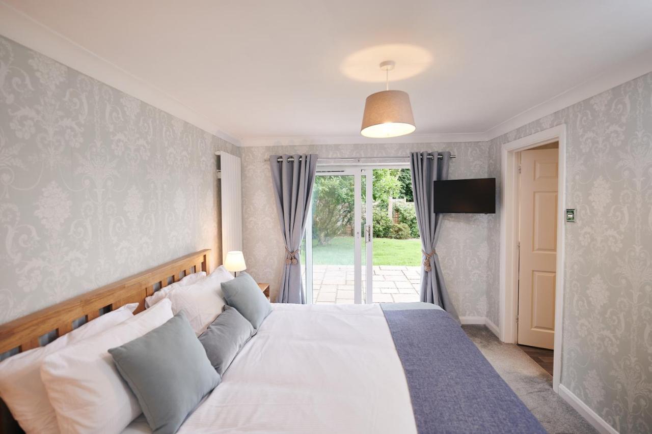 Sea Gem- Beautiful Family Home With Stunning Sea Views & Garden Tenby Exterior photo